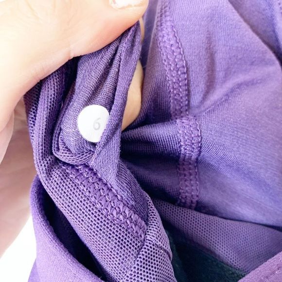 Lululemon Chaturanga Luxtreme Double Strap Tank Bra Top in Concord Grape, size 6 - Picture 14 of 15
